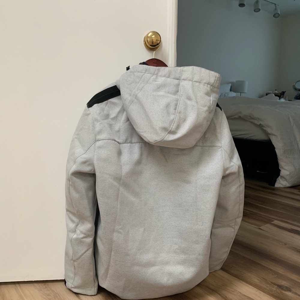 Point Zero Ultralight Canadian Collection Jacket - Picture 2 of 3